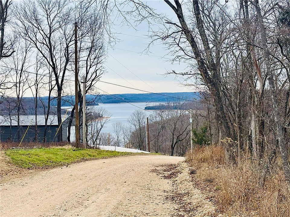 1st image of Antler Dr #124