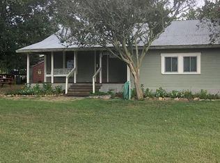 281 Paint Creek Rd, Mc Dade, TX 78650