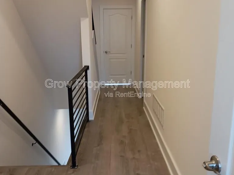 2127 N 9th St #1 — Photo 3