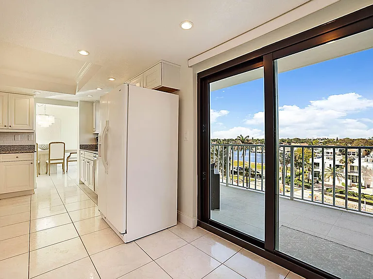2917 S Ocean Blvd #405 — Photo 16