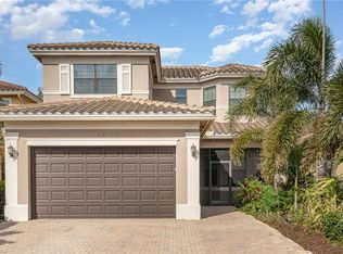 11724 Meadowrun Cir, Fort Myers, FL 33913