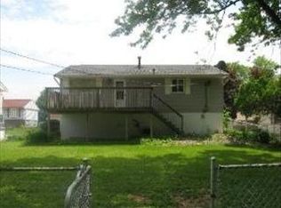 712 Yates Ave, Romeoville, IL 60446