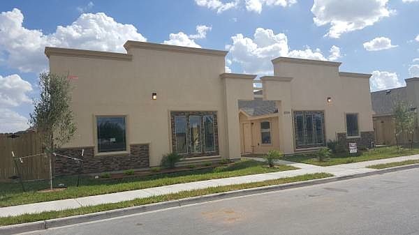 1st image of 2120 Citrus Ln #2