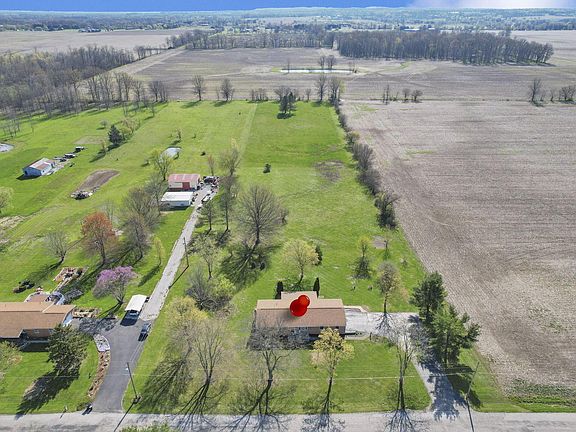 2nd image of 7974 Braun Rd