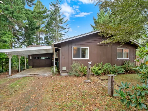600 Queens Ct, Lakeside, OR 97449