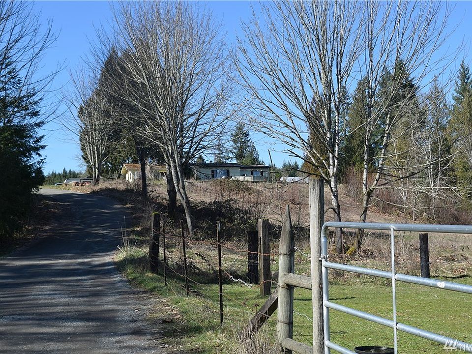 2nd image of 14444 Berry Valley Rd SE
