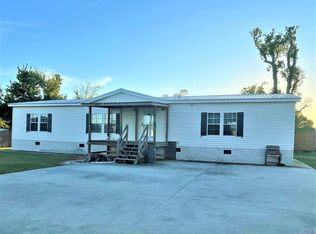 112 Palmetto St, Golden Meadow, LA 70357