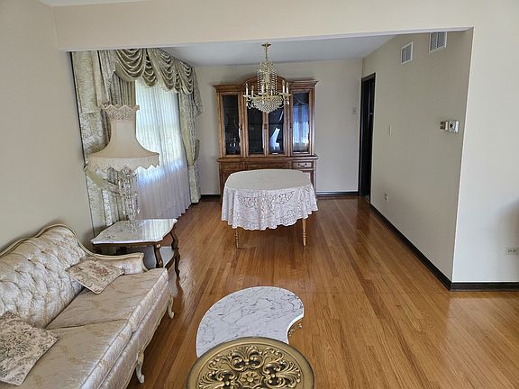 5th image of 10408 S Knox Ave