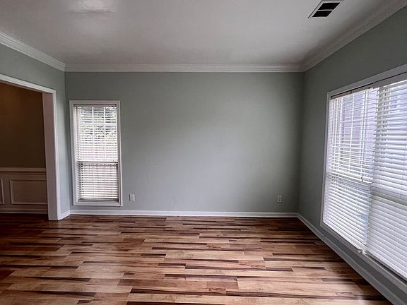5th image of 3985 Shallowford Green Ct