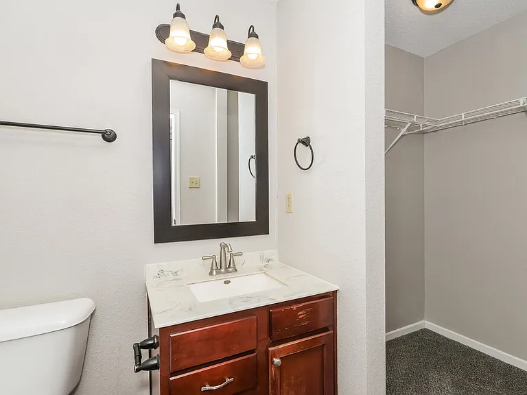 2174 Providence Dr — Photo 11
