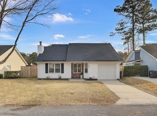 138 Manchester Rd, Summerville, SC 29486