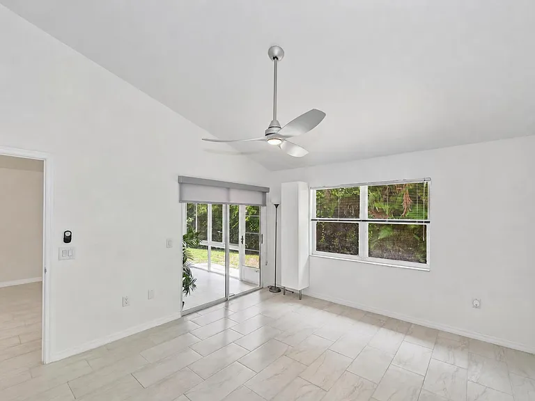 5623 Monte Rosso Rd — Photo 20