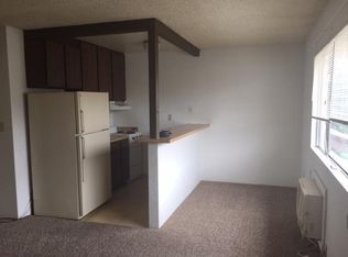 465 Buckeye Ter APT 202, Redding, CA 96003