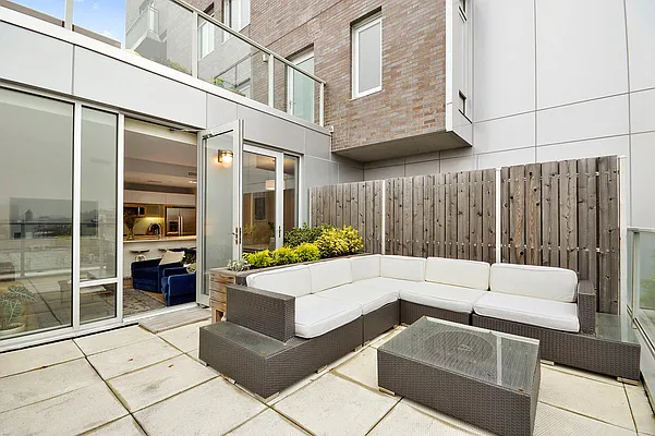 Sold by Corcoran | media 14