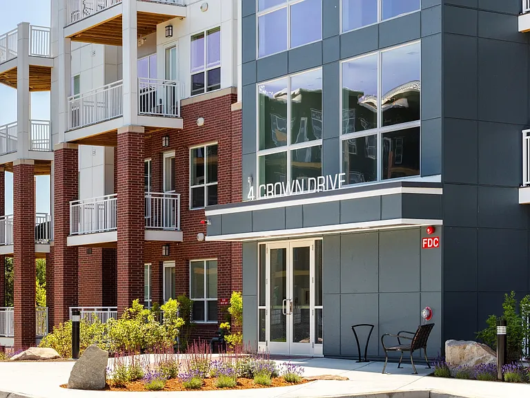 Elevation Apartments at Crown Colony — Photo 22