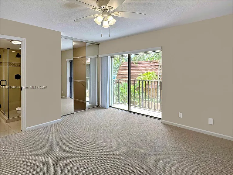 9920 NW 6th Ct — Photo 5