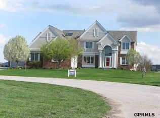 25019 Capitol Cir, Waterloo, NE 68069