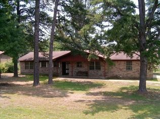 914 Mockingbird Ln, Atlanta, TX 75551