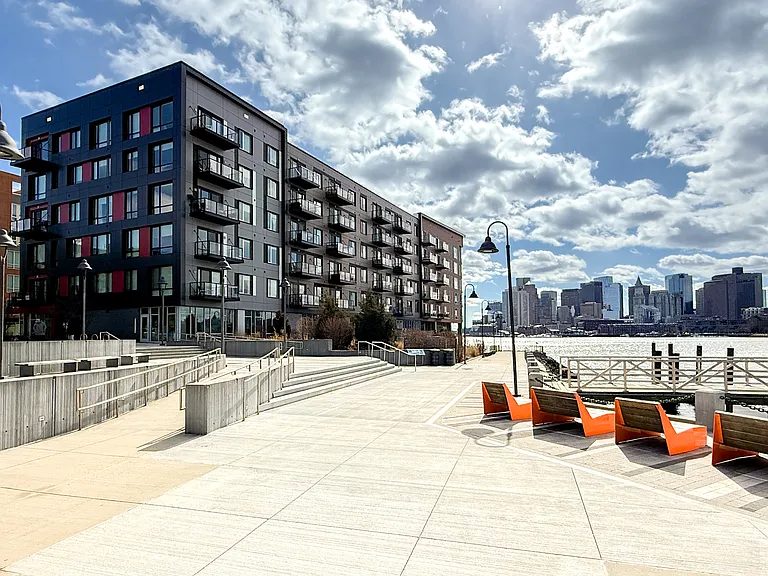 65 Lewis St #511 — Photo 33
