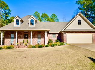 10 Bloomwood Point, Petal, MS 39465
