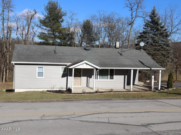 1146 59th St, Altoona, PA 16601