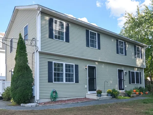 17 Ives St, Blackstone, MA 01504