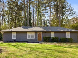 4914 Maurice Dr NW, Lilburn, GA 30047