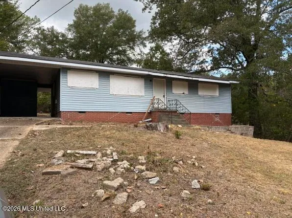2611 Teresa Dr, Jackson, MS 39212