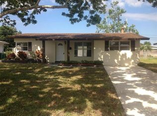 562 Sioux Ave, Melbourne, FL 32935
