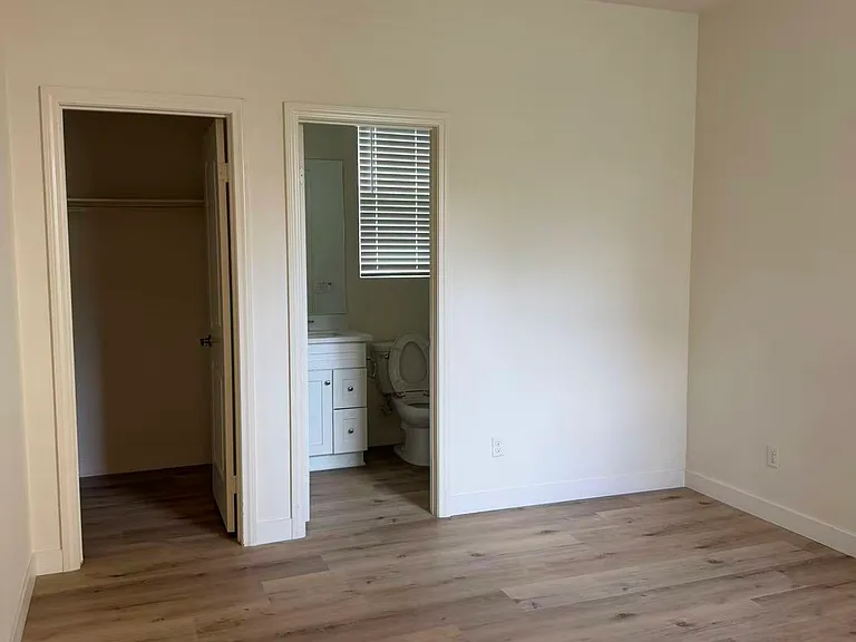 7169 Montecito Ln — Photo 15