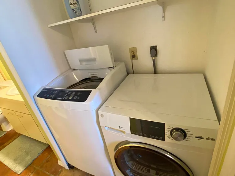 13 Southgate Est — Photo 10