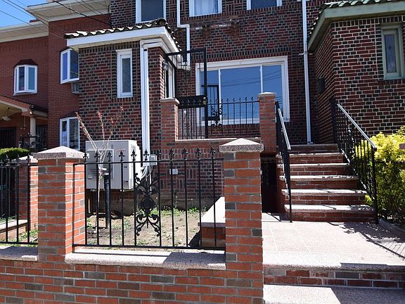 4th image of 2427 96th St