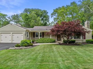 200 S Vincennes Cir, Racine, WI 53402