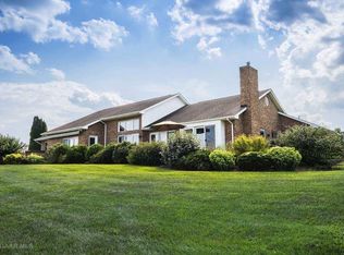 175 Trixie Ln, Grottoes, VA 24441