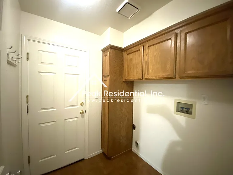 4930 Juniper Hill Pl — Photo 7