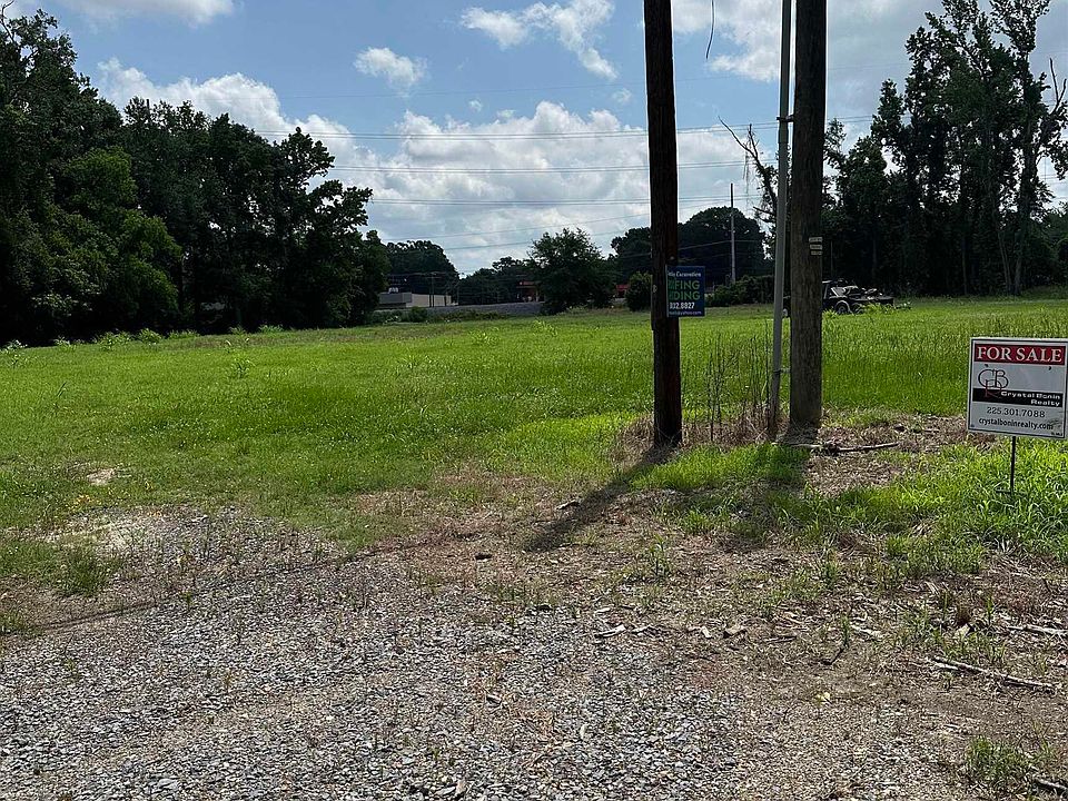 1st image of 512 Cypress Dr