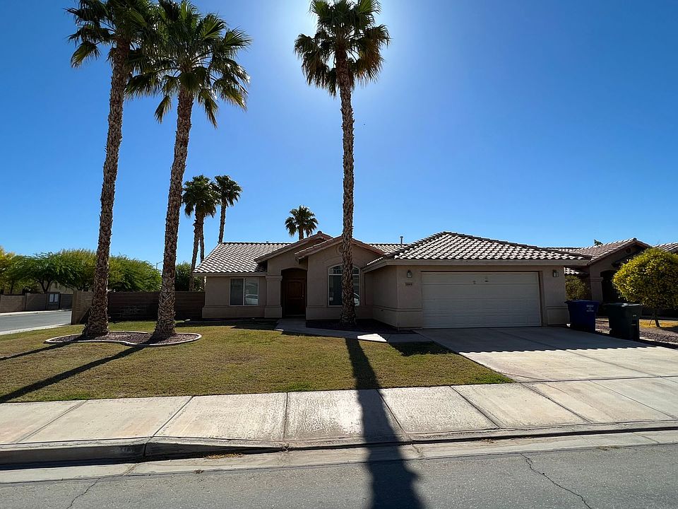 1st image of 2915 S 48th Way