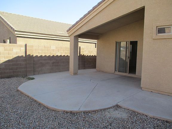 3rd image of 2268 W Pinkley Ave