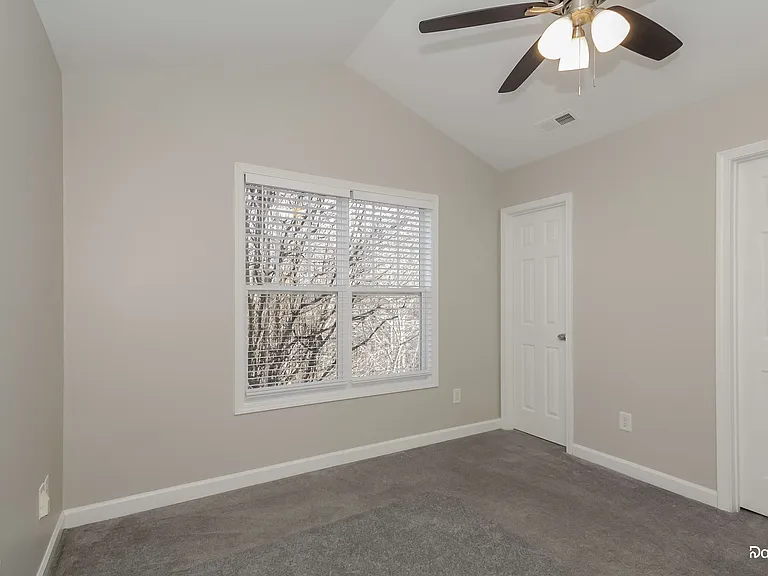 7943 Rolling Meadows Ln — Photo 7