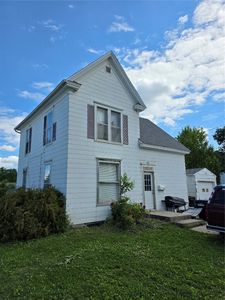 402 8th Ave, Marion, IA, 52302
