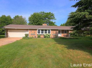 15565 Simmons Ave NE, Cedar Springs, MI 49319