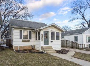 840 9th St, Green Bay, WI 54304