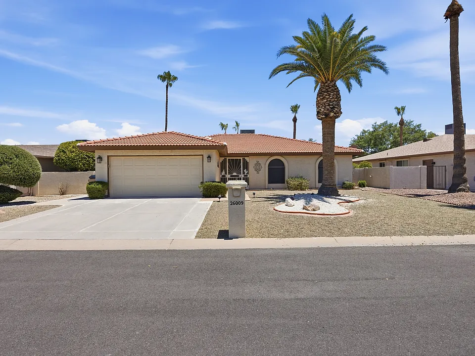 26009 S New Town Dr