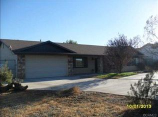 18141 Sycamore St, Hesperia, CA 92345