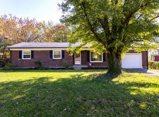 6520 Cross Brook Dr, Pewee Valley, KY 40056