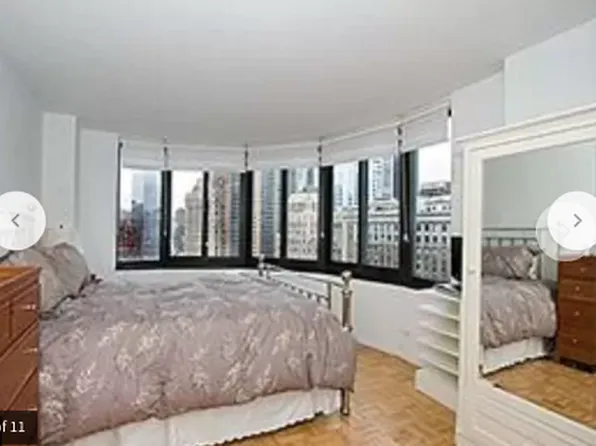 200 Rector Place image 4 of 9