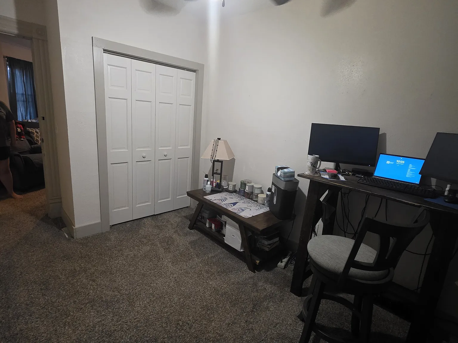 2 bed, $1,000 — Photo 2