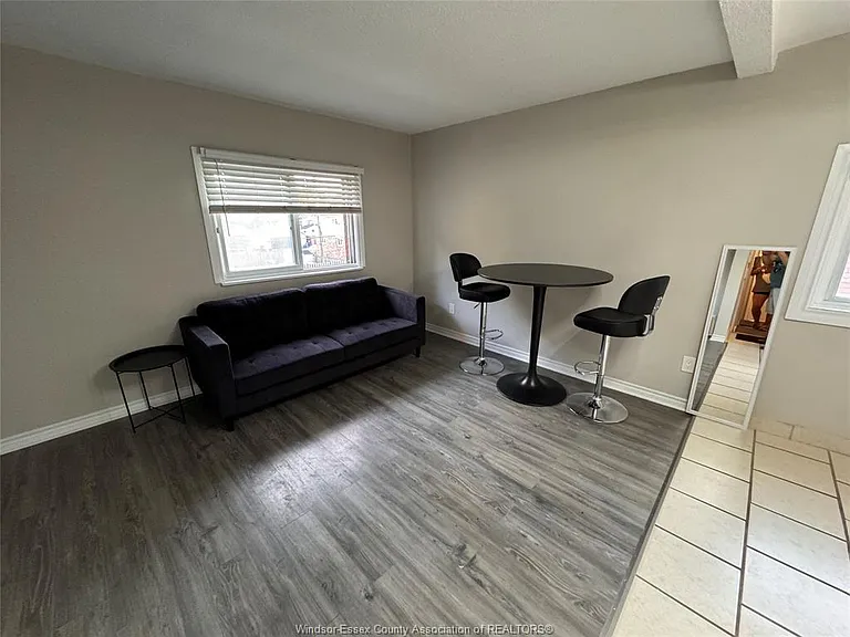 600 Park St W #3 — Photo 9