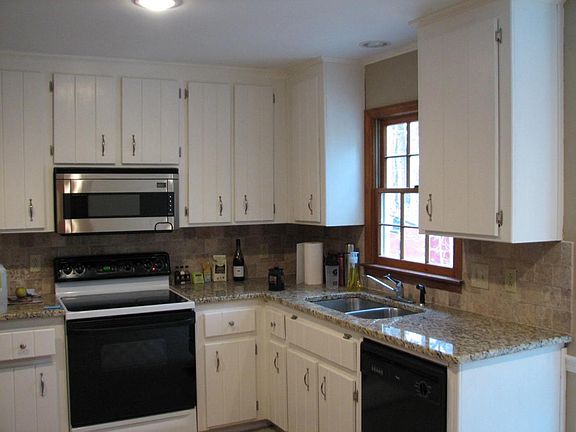 Kitchen with new granite countertops