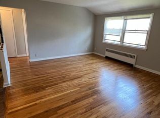 3160 S 48th St #7, Milwaukee, WI 53219